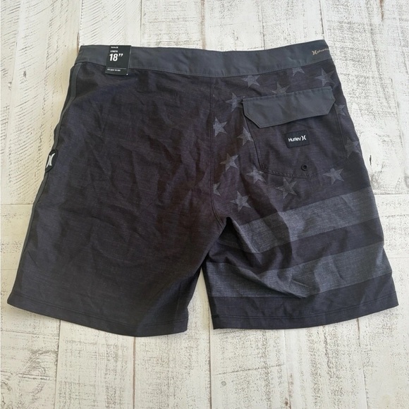 MENS HURLEY PHANTOM STARS AND STRIPES BLACK GRAY SWIM BOARD 18”  SHORTS SIZE 31 - Picture 5 of 7